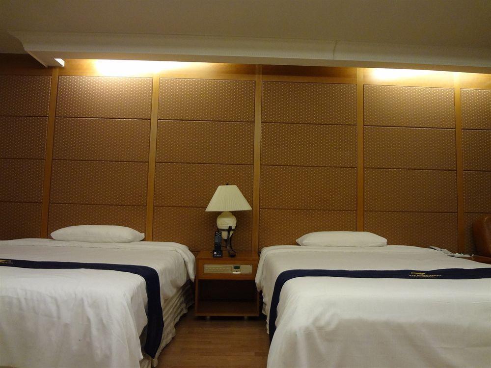 Diamond Tourist Hotel Busan Exterior photo